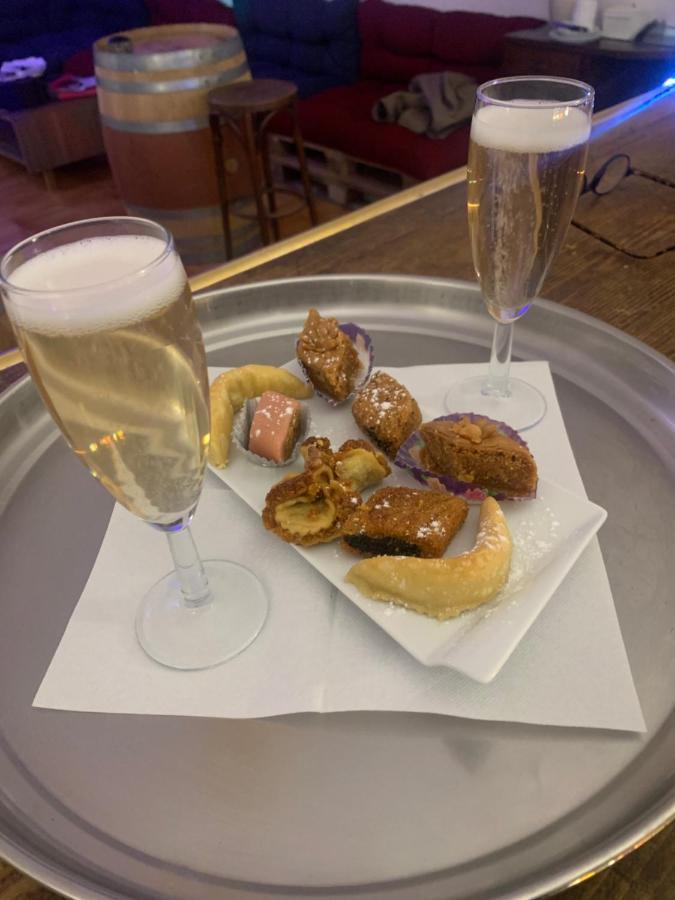 Hotel Human Restaurant Park 2*